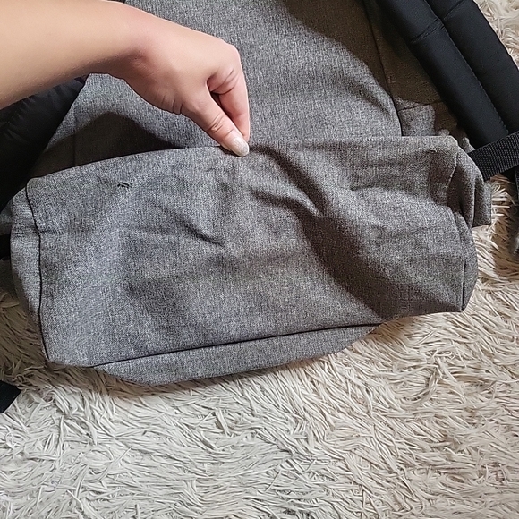 *SOLD* Eastpak Gray Backpack School College Commute Travel Vacation. MSRP $63 90 - Picture 6 of 10